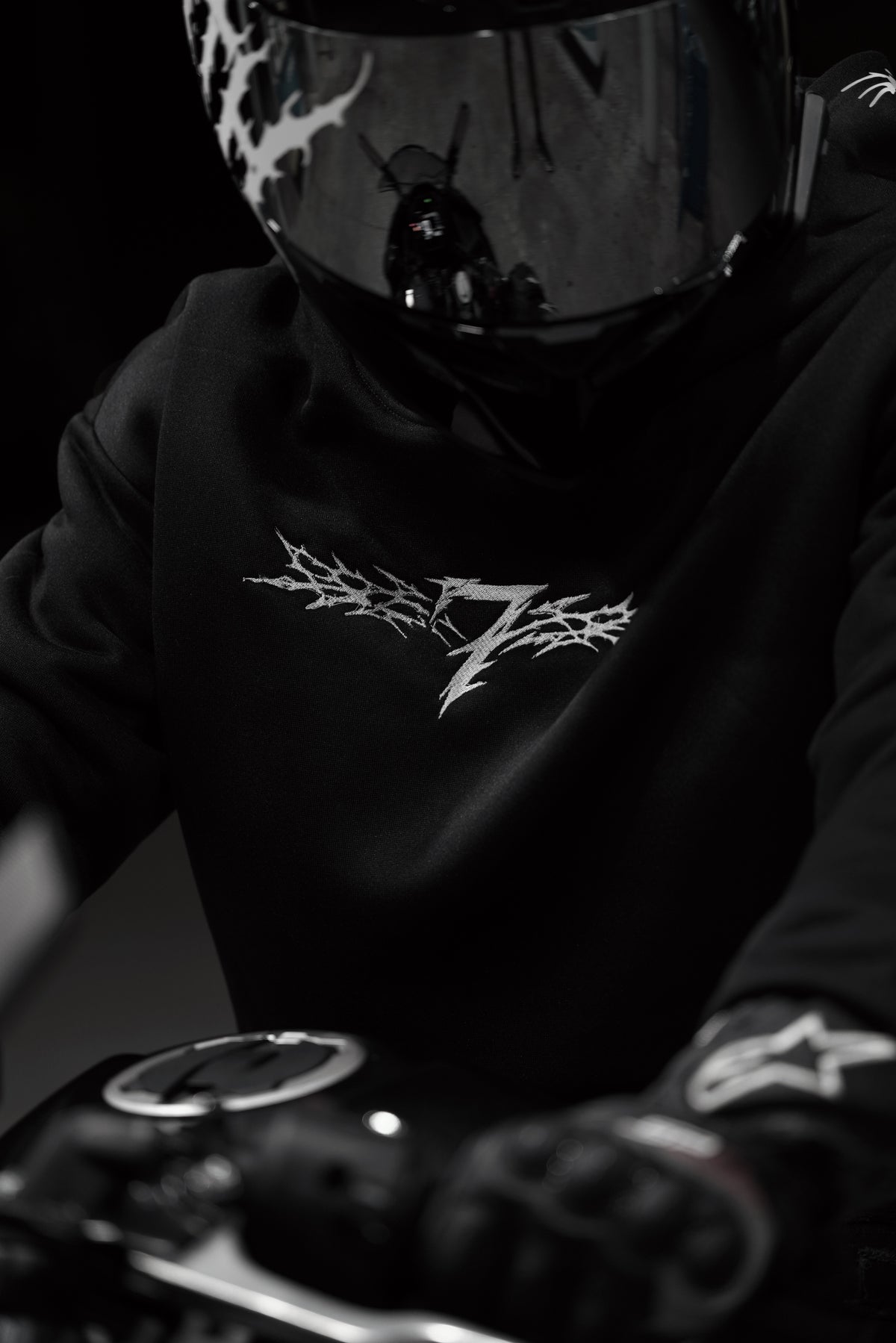7EVENCROWNS® WRATH // CROWNED VII HOODIE